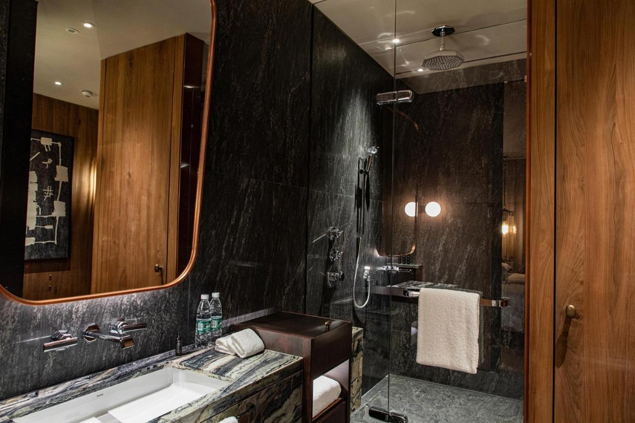 Mumian Beijing Daxing International Airport, Part Of Hyatt Hotel Екстериор снимка Bathroom